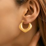 Custom Personality Stainless Steel Geometric Round Edge Hoop Earrings for Women