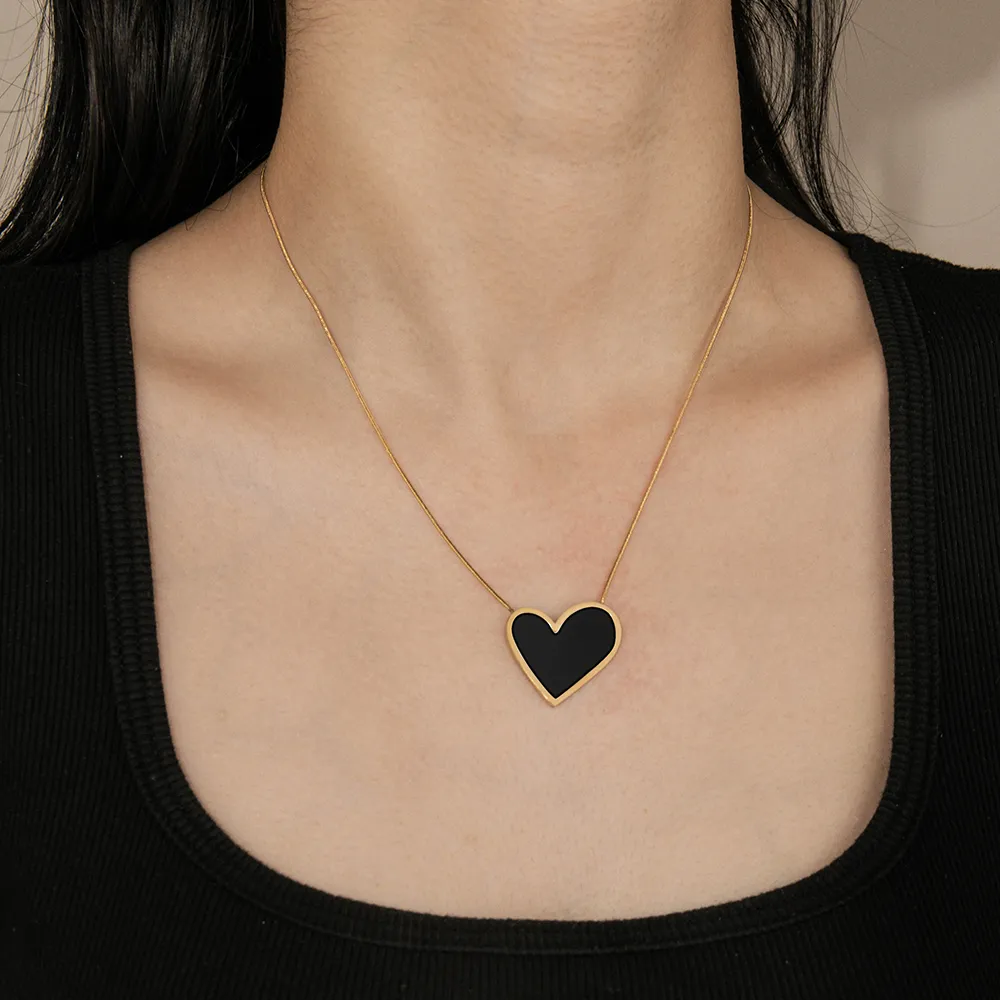 oem odm stainless steel black onyx heart necklace for women factory
